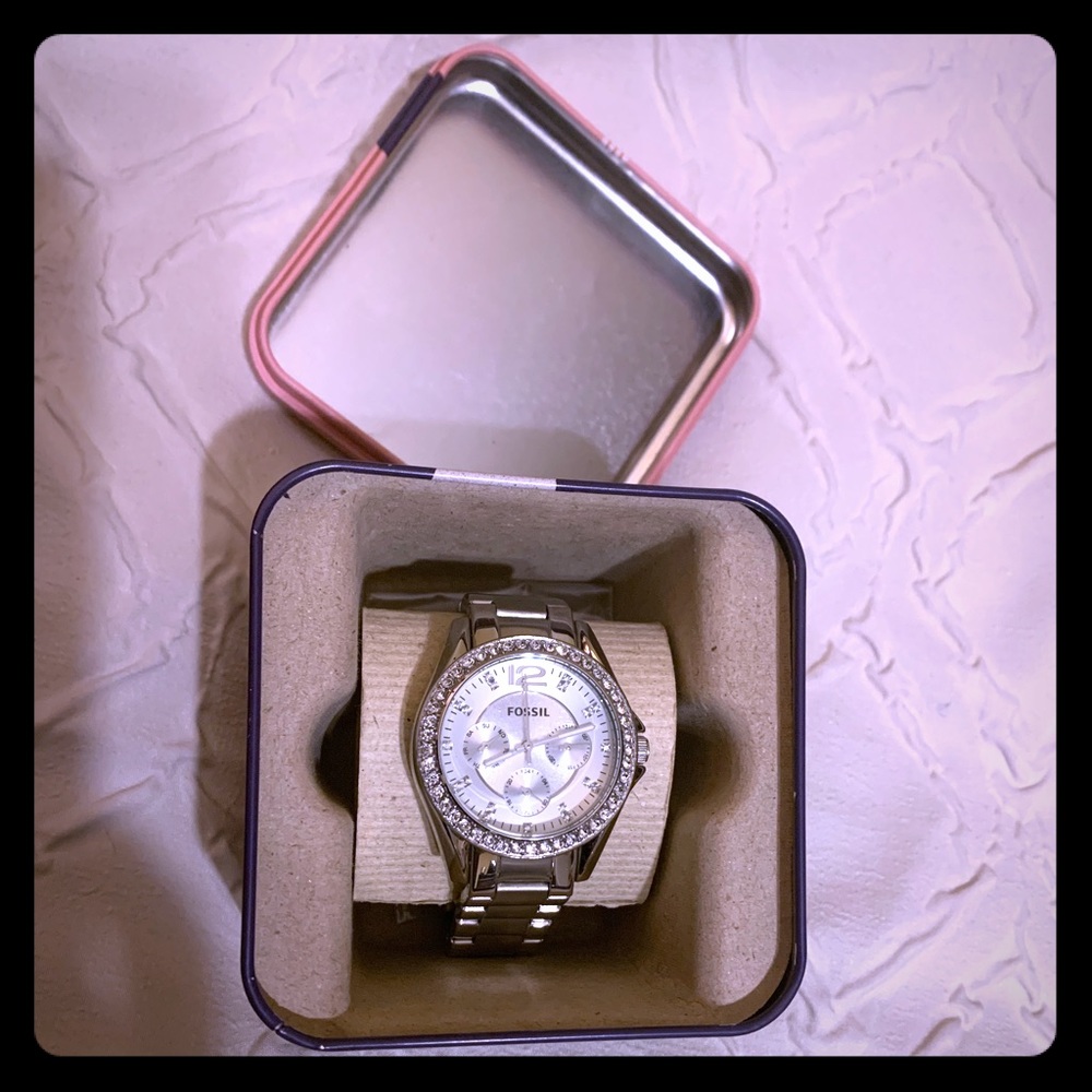 Fossil watch